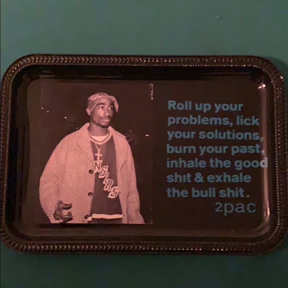 2Pac Rolling Tray